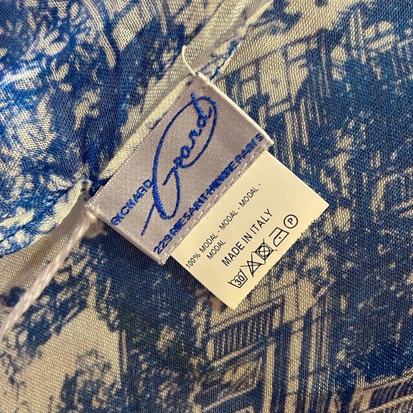 Richard Grand NWT 100% Modal Scarf - Picture 4 of 11